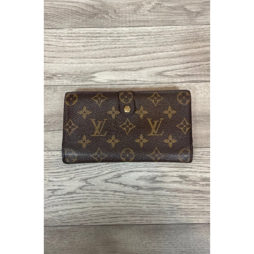 Authentic Louis Vuitton Vintage French Kisslock Long Wallet